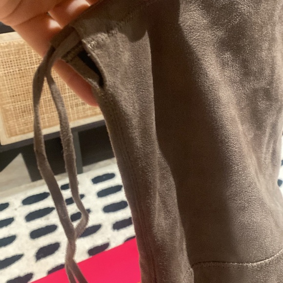 Catherine Malandrino Tie-Back Over the Knee Boots Taupe - Picture 6 of 12